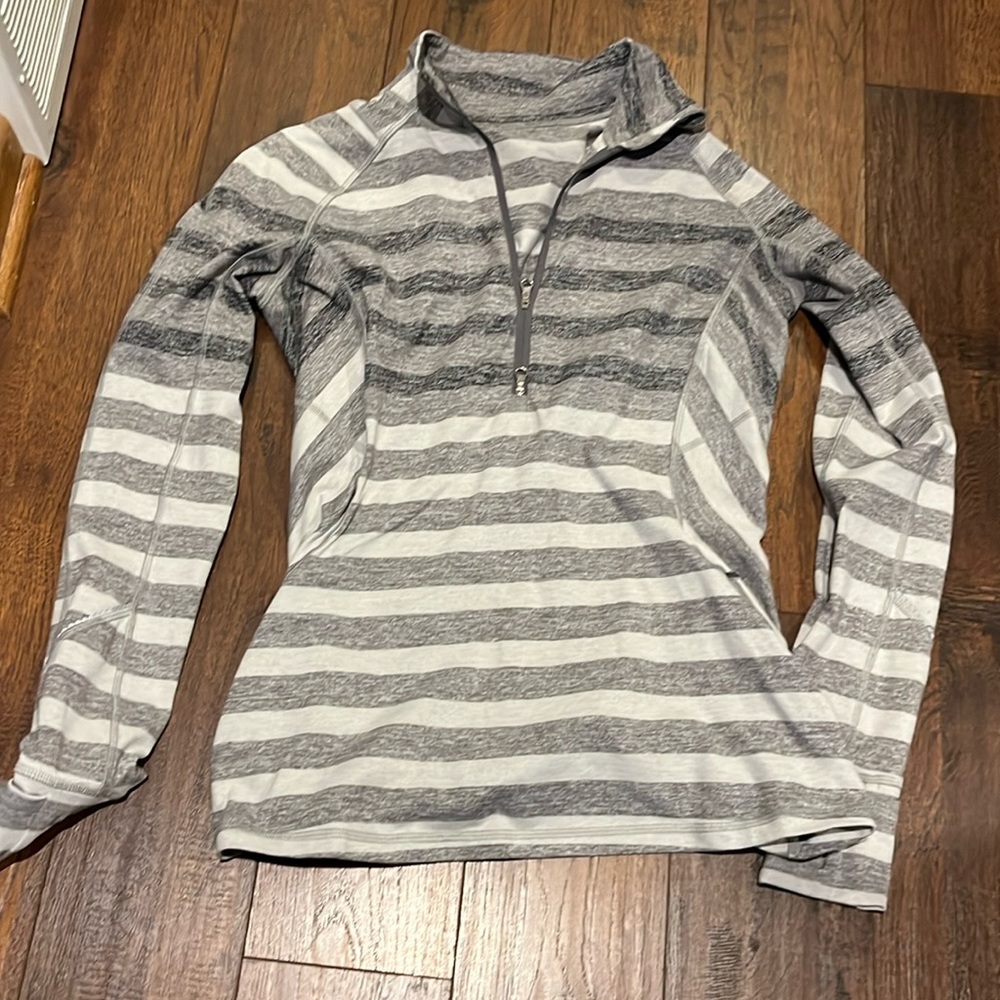 Lululemon Race Your Pace pullover